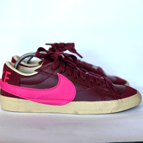 Nike Shoes - Wmns Blazer Low '77 Jumbo 'Team Red Pink Prime' size 12.